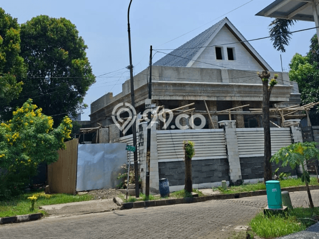 Jual Rumah Luas Elegan Dengan View Cantik di Petir, Tangerang Jual Rumah Luas Elegan Dengan View Cantik di Petir, Tangerang