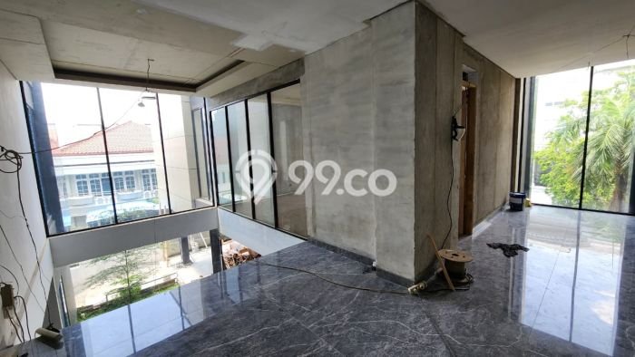 Dijual Rumah Luas Megah Dengan View Cantik di Muara Karang, Jakarta Utara Dijual Rumah Luas Megah Dengan View Cantik di Muara Karang, Jakarta Utara