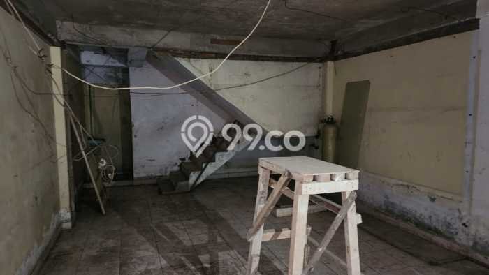 Ruko Bagus Dijual LB 180m2 Lokasi Strategis Jakarta Barat Area Cocok untuk Berbisnis Ruko Bagus Dijual LB 180m2 Lokasi Strategis Jakarta Barat Area Cocok untuk Berbisnis