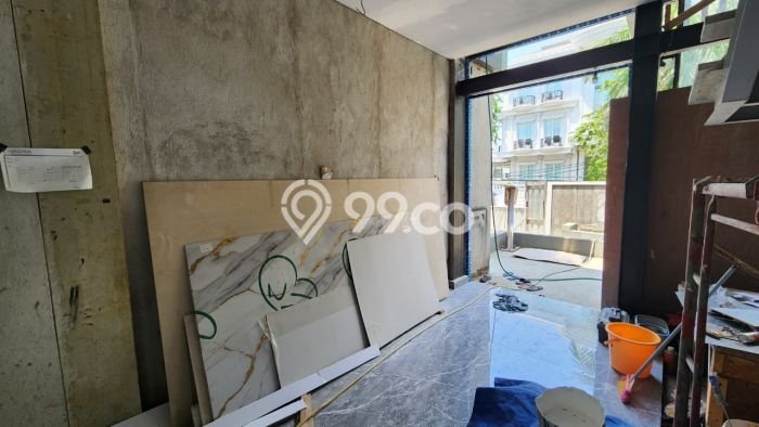 Dijual Rumah Luas Megah Dengan View Cantik di Muara Karang, Jakarta Utara Dijual Rumah Luas Megah Dengan View Cantik di Muara Karang, Jakarta Utara