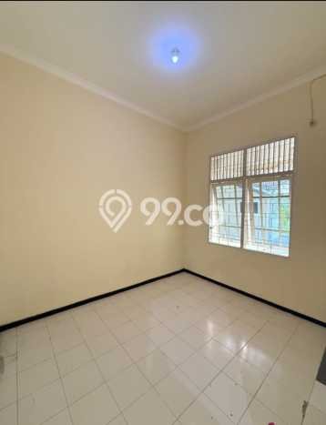 Disewakan Rumah Harga Terjangkau di Mulyosari Surabaya dengan 4 KT Disewakan Rumah Harga Terjangkau di Mulyosari Surabaya dengan 4 KT