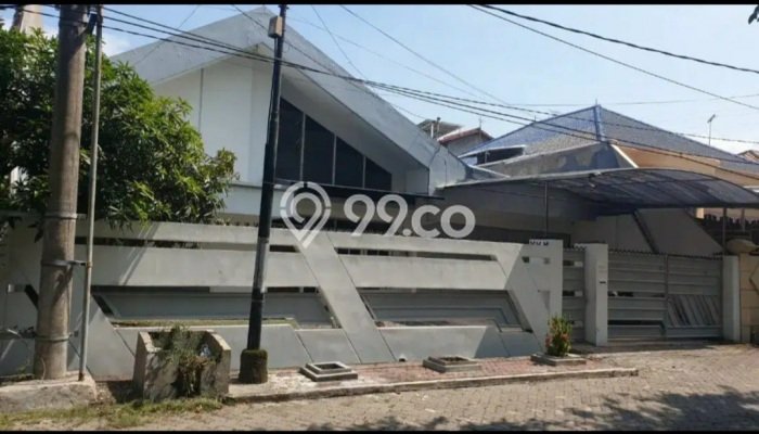 For Sale Rumah Mewah Exclusive di Mulyorejo, Surabaya For Sale Rumah Mewah Exclusive di Mulyorejo, Surabaya