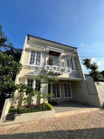 Dijual Rumah Modern 3 KT di Cinere, Jakarta Selatan Dijual Rumah Modern 3 KT di Cinere, Jakarta Selatan