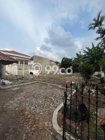 Dijual Tanah Lokasi Cibubur, Jakarta Timur Seluas 722m2 Dijual Tanah Lokasi Cibubur, Jakarta Timur Seluas 722m2