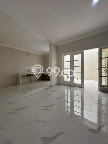 Jual Rumah Mewah Megah Dengan View Cantik di Cibubur, Bogor Jual Rumah Mewah Megah Dengan View Cantik di Cibubur, Bogor