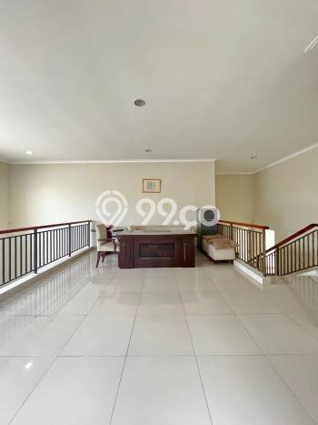 Rumah Luxury Modern Tanpa Renovasi di Cibubur Bogor Rumah Luxury Modern Tanpa Renovasi di Cibubur Bogor