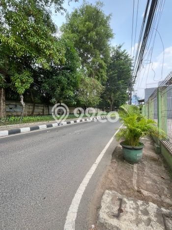 Tanah Dijual Lokasi Strategis di Jakarta Selatan dengan Luas 120m2 Tanah Dijual Lokasi Strategis di Jakarta Selatan dengan Luas 120m2