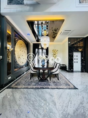 Dijual Rumah Luas Megah Dengan View Eksklusif di Jatikarya, Bekasi Dijual Rumah Luas Megah Dengan View Eksklusif di Jatikarya, Bekasi