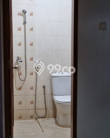 Rumah LT 84m2m² / LB 89m2m² di Lokasi , Tangerang Selatan Rumah LT 84m2m² / LB 89m2m² di Lokasi , Tangerang Selatan