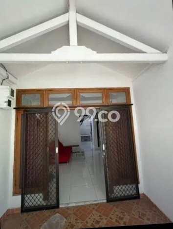 For Sale Hunian Rumah Terawat 3 KT di Bintaro, Tangerang Selatan For Sale Hunian Rumah Terawat 3 KT di Bintaro, Tangerang Selatan