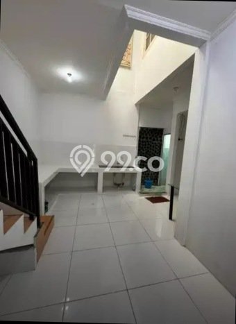 For Sale Hunian Rumah Terawat 3 KT di Bintaro, Tangerang Selatan For Sale Hunian Rumah Terawat 3 KT di Bintaro, Tangerang Selatan