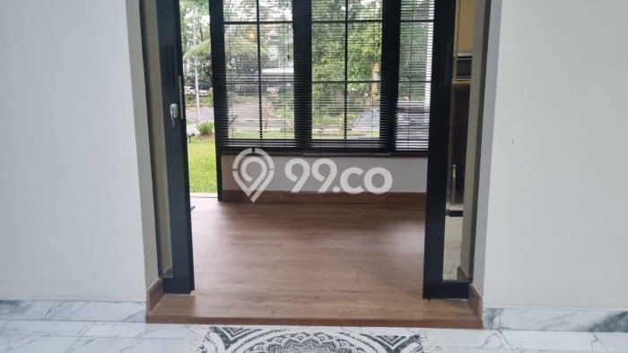 Rumah Luxury Modern Tanpa Renovasi di Bintaro Tangerang Selatan Rumah Luxury Modern Tanpa Renovasi di Bintaro Tangerang Selatan