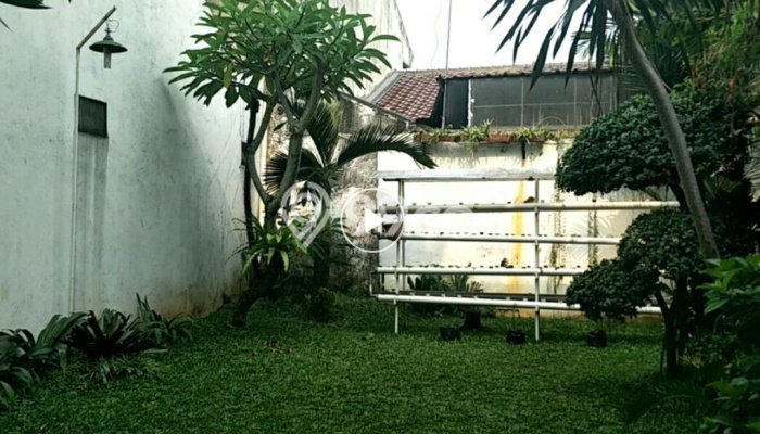 Dijual Rumah Mewah Exclusive di Ciputat Timur, Tangerang Selatan Dijual Rumah Mewah Exclusive di Ciputat Timur, Tangerang Selatan