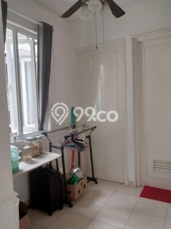 Rumah Modern Cantik 4 Kamar Siap Huni di Ciputat Rumah Modern Cantik 4 Kamar Siap Huni di Ciputat