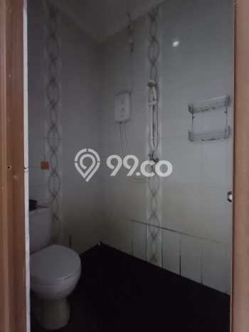 Rumah Minimalis 4 Kamar LT 180m2 di Jombang Rumah Minimalis 4 Kamar LT 180m2 di Jombang