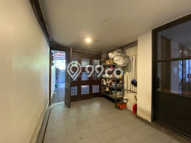 Hunian Eksklusif Siap Huni LT 276m2 di Kebayoran Baru, Jakarta Selatan Hunian Eksklusif Siap Huni LT 276m2 di Kebayoran Baru, Jakarta Selatan