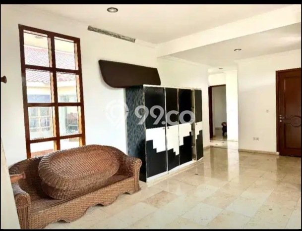 Rumah Sewa Tangerang Selatan LT 605m2 LB 700m2 Area Bintaro Rumah Sewa Tangerang Selatan LT 605m2 LB 700m2 Area Bintaro