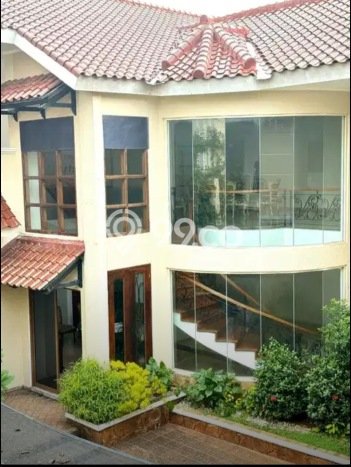 Rumah Sewa Tangerang Selatan LT 605m2 LB 700m2 Area Bintaro Rumah Sewa Tangerang Selatan LT 605m2 LB 700m2 Area Bintaro