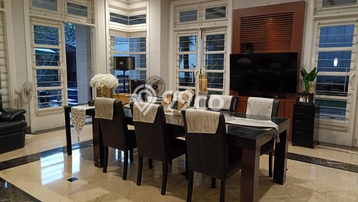 Ready to Use! Luxury House LT 3000m2 Desain Elegan di Bintaro Ready to Use! Luxury House LT 3000m2 Desain Elegan di Bintaro