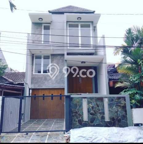 Dijual Rumah Mewah Megah Dengan View Eksklusif di Pondok Indah, Jakarta Selatan Dijual Rumah Mewah Megah Dengan View Eksklusif di Pondok Indah, Jakarta Selatan