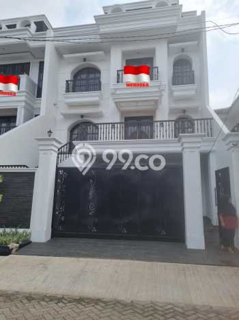 Hunian Mewah LB 500m2 Siap Huni Desain Elegan di Cipadu, Tangerang Hunian Mewah LB 500m2 Siap Huni Desain Elegan di Cipadu, Tangerang