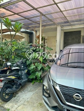 Rumah Modern 2 KT di Bintaro Tangerang Selatan Semi Furnished Rumah Modern 2 KT di Bintaro Tangerang Selatan Semi Furnished