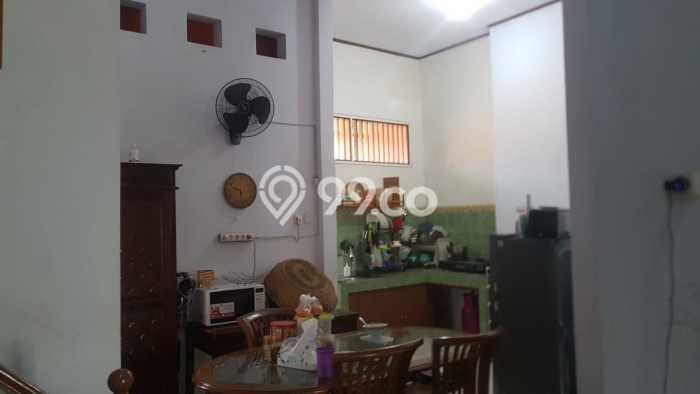 Hunian Nyaman Asri 4 KT Siap Pakai di Veteran Jakarta Selatan Hunian Nyaman Asri 4 KT Siap Pakai di Veteran Jakarta Selatan