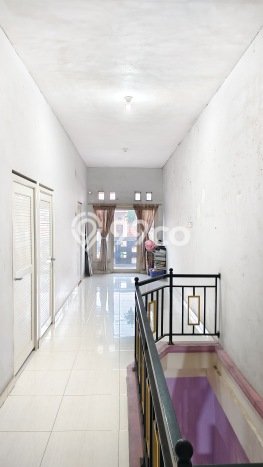Rumah Strategis Modern Lb 120m2 di Serpong, Tangerang Selatan Rumah Strategis Modern Lb 120m2 di Serpong, Tangerang Selatan
