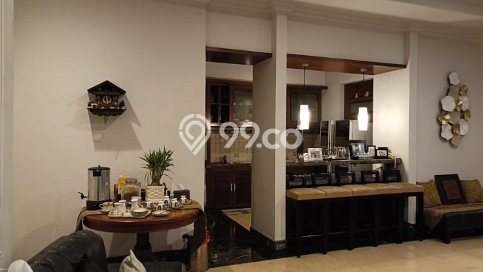 Ready to Use! Luxury House LT 3000m2 Desain Elegan di Bintaro Ready to Use! Luxury House LT 3000m2 Desain Elegan di Bintaro