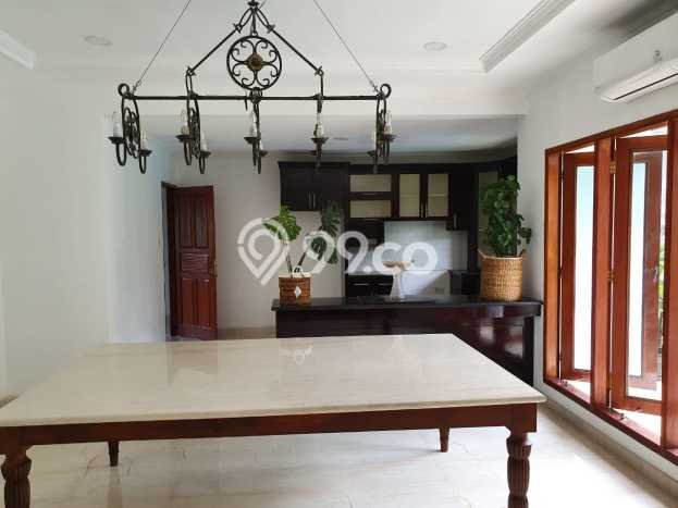 Rumah Elit Modern Siap Huni di Bintaro Tangerang Selatan Rumah Elit Modern Siap Huni di Bintaro Tangerang Selatan