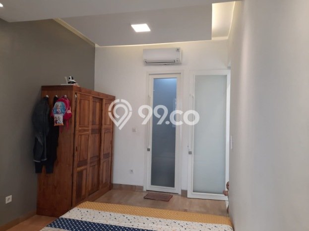 Rumah Minimalis 2 KT di Bintaro Tangerang Selatan Semi Furnished Rumah Minimalis 2 KT di Bintaro Tangerang Selatan Semi Furnished