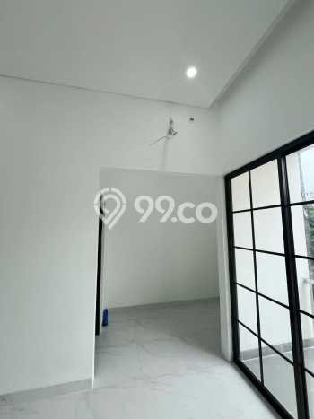 Rumah Luxury Modern Siap Huni di Bintaro Tangerang Selatan Rumah Luxury Modern Siap Huni di Bintaro Tangerang Selatan