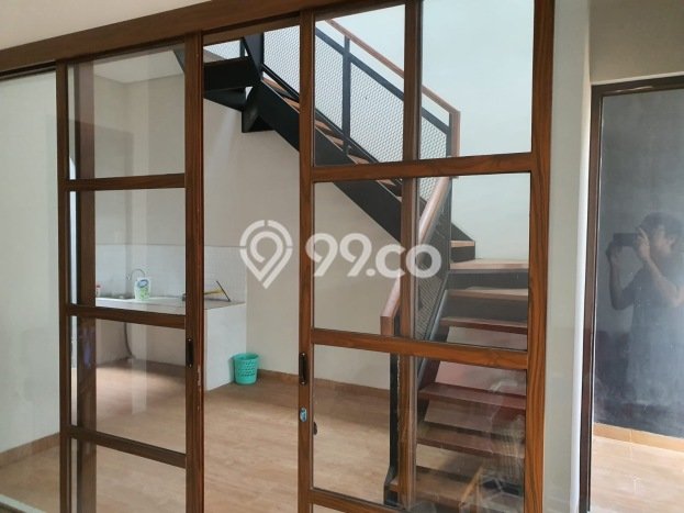 Hunian Cantik Minimalis Lb 79m2 di Serpong, Tangerang Selatan Hunian Cantik Minimalis Lb 79m2 di Serpong, Tangerang Selatan