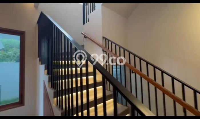 HARGA SPECIAL! Rumah Nyaman area Bintaro, Tangerang Selatan, LT 120m² LB 280m² BISA KPR! HARGA SPECIAL! Rumah Nyaman area Bintaro, Tangerang Selatan, LT 120m² LB 280m² BISA KPR!