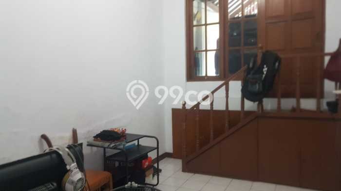 Hunian Nyaman Asri 4 KT Siap Pakai di Veteran Jakarta Selatan Hunian Nyaman Asri 4 KT Siap Pakai di Veteran Jakarta Selatan