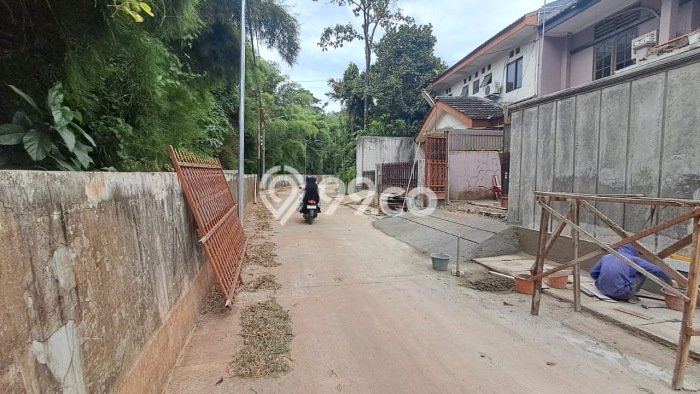 Jual Rumah Strategis Bagus Punya 2 KT di Ciputat Tangerang Selatan SHM Jual Rumah Strategis Bagus Punya 2 KT di Ciputat Tangerang Selatan SHM