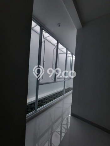 Rumah sewa siap pakai 4 KT di Bintaro, Tangerang Selatan Rumah sewa siap pakai 4 KT di Bintaro, Tangerang Selatan