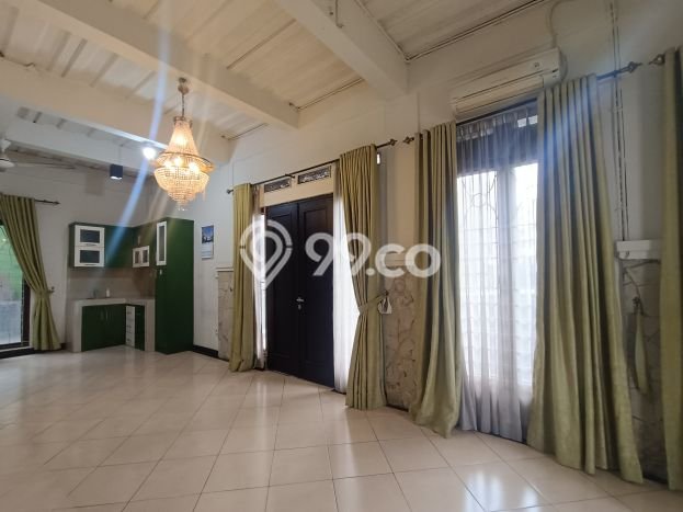 Jual Rumah Bagus Siap Huni LB 120m2 di Ciputat Timur, Tangerang Selatan Jual Rumah Bagus Siap Huni LB 120m2 di Ciputat Timur, Tangerang Selatan