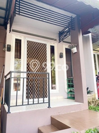 Rumah Modern 2 KT di Cipadu Tangerang Semi Furnished Rumah Modern 2 KT di Cipadu Tangerang Semi Furnished