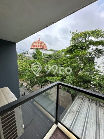 Rumah Strategis Modern Lb 200m2 di Serpong Utara, Tangerang Selatan Rumah Strategis Modern Lb 200m2 di Serpong Utara, Tangerang Selatan