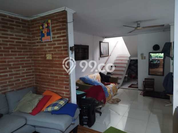Jual Rumah Favorit Siap Huni LB 150m2 di Ciputat Timur, Tangerang Selatan Jual Rumah Favorit Siap Huni LB 150m2 di Ciputat Timur, Tangerang Selatan