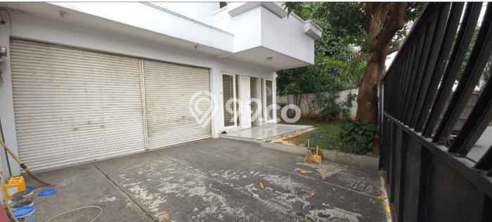 Komersial Bagus Dijual LB 331m2 Lokasi Strategis Jakarta Selatan Area Cocok untuk Berbisnis Komersial Bagus Dijual LB 331m2 Lokasi Strategis Jakarta Selatan Area Cocok untuk Berbisnis