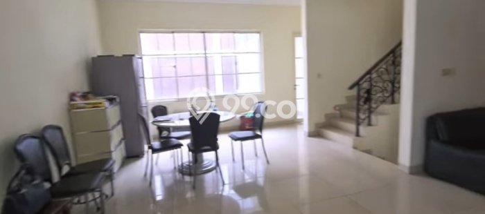 Dijual Rumah Mewah Elegan Dengan View Cantik di Green Lake City, Jakarta Barat Dijual Rumah Mewah Elegan Dengan View Cantik di Green Lake City, Jakarta Barat