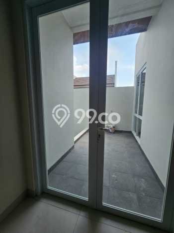 Dijual Rumah Luas Elegan Dengan View Eksklusif di BSD City, Tangerang Dijual Rumah Luas Elegan Dengan View Eksklusif di BSD City, Tangerang