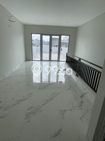 Rumah Elit Modern Siap Huni di Jelambar Jakarta Barat Rumah Elit Modern Siap Huni di Jelambar Jakarta Barat