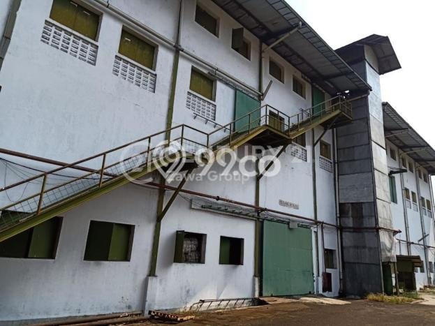 Pabrik Dijual di Cimahi Bandung dengan LB 80000m2 Pabrik Dijual di Cimahi Bandung dengan LB 80000m2