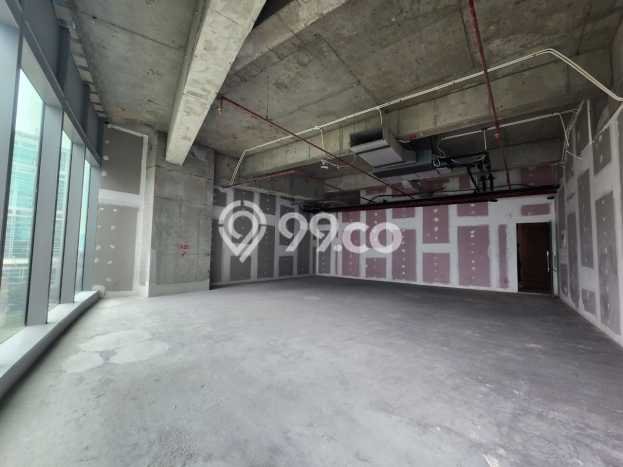 AREA POTENSIAL! Kantor di Kuningan, Luas 393m2m², Area Perniagaan AREA POTENSIAL! Kantor di Kuningan, Luas 393m2m², Area Perniagaan
