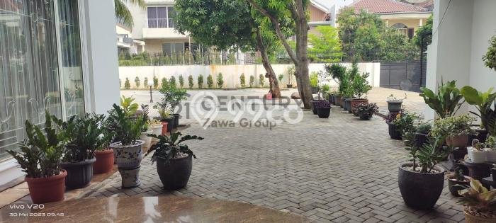 Rumah Elit LB 1000m2 Siap Pakai Desain Elegan di Pluit, Jakarta Utara Rumah Elit LB 1000m2 Siap Pakai Desain Elegan di Pluit, Jakarta Utara