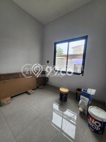 Ready to Use! Luxury House LT 95m2 Desain Elegan di Duri Kepa Ready to Use! Luxury House LT 95m2 Desain Elegan di Duri Kepa