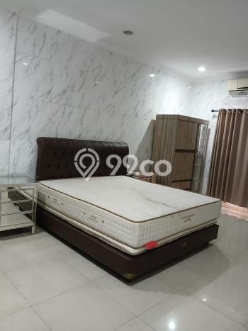 Jarang Ada! Rumah Kontrakan 5 Kamar Bagus Siap Huni Muara Karang Jarang Ada! Rumah Kontrakan 5 Kamar Bagus Siap Huni Muara Karang